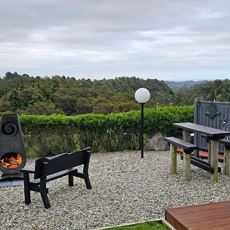 Rocky Ridge Cottage Takaka Exterior foto