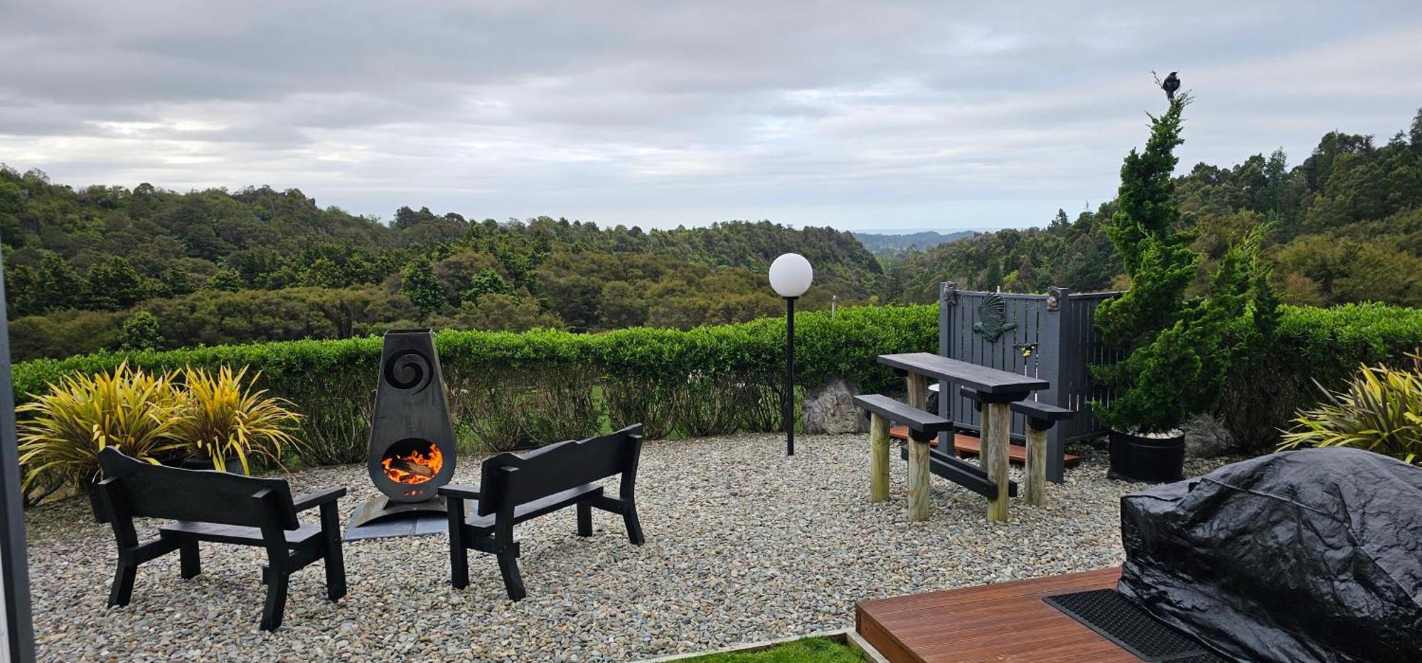 Rocky Ridge Cottage Takaka Exterior foto